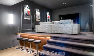 Modern gerenoveerd duplex penthouse te koop, op korte afstand van voorzieningen in Nueva Andalucia’s golfvallei, Marbella 793371 