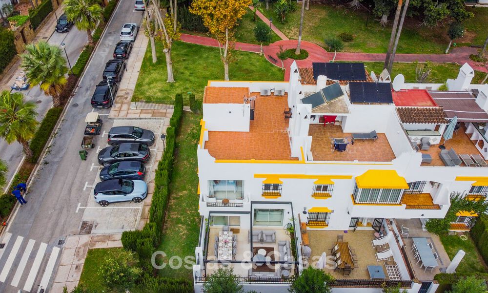 Halfvrijstaande woning te koop op enkele meters van het strand op de Golden Mile van Marbella 776448