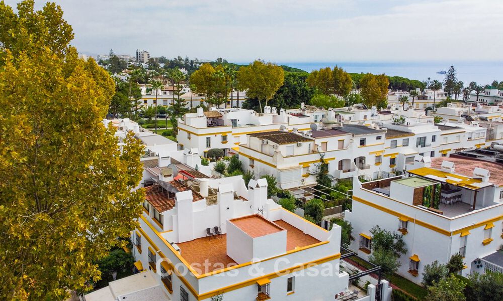Halfvrijstaande woning te koop op enkele meters van het strand op de Golden Mile van Marbella 776450