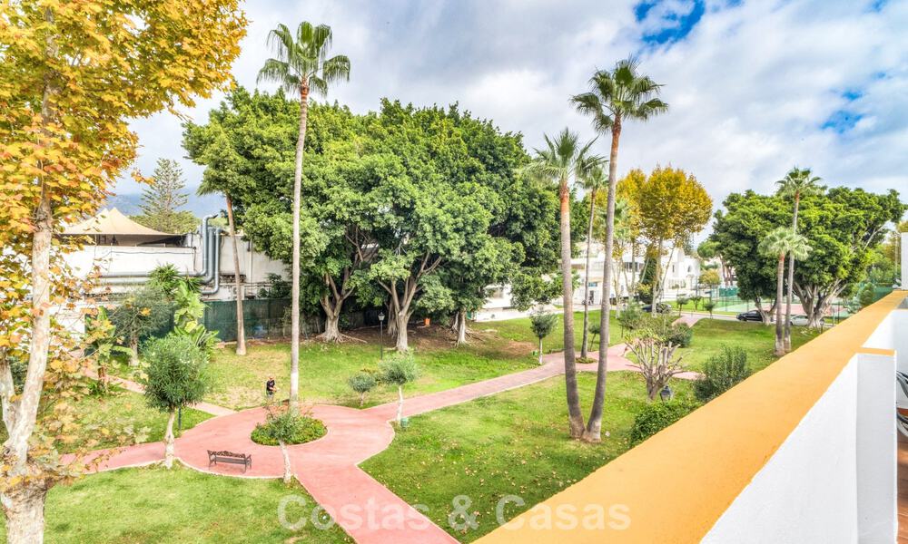 Halfvrijstaande woning te koop op enkele meters van het strand op de Golden Mile van Marbella 776465