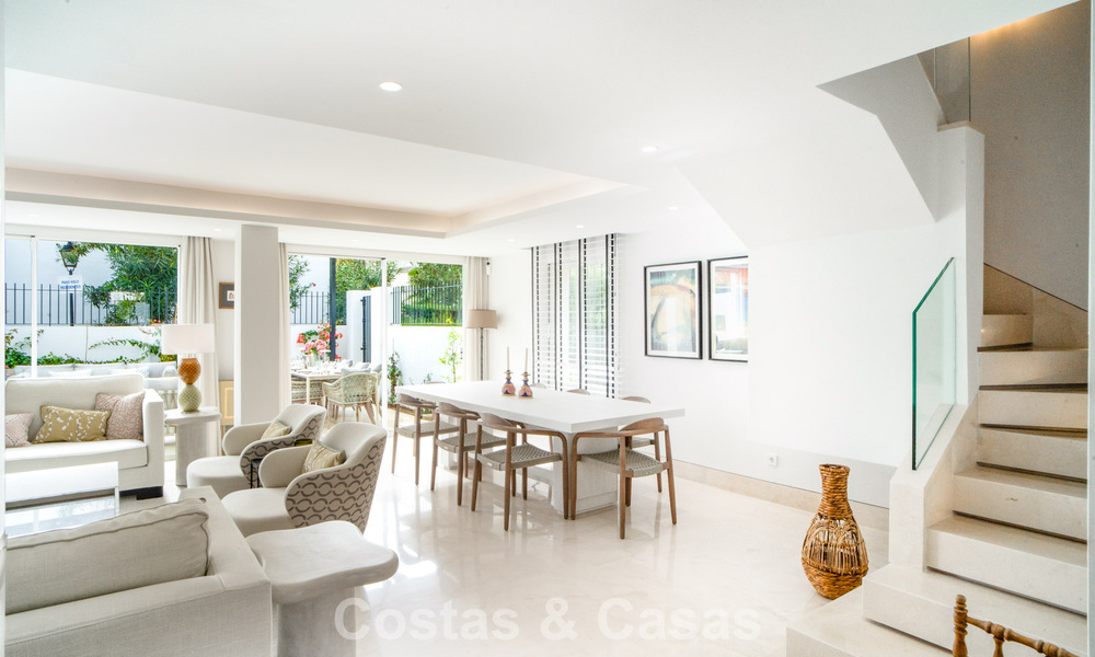 Halfvrijstaande woning te koop op enkele meters van het strand op de Golden Mile van Marbella 776477