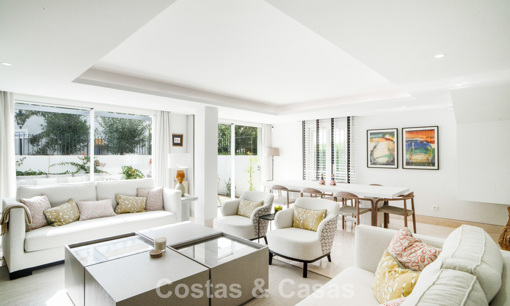 Halfvrijstaande woning te koop op enkele meters van het strand op de Golden Mile van Marbella 776480