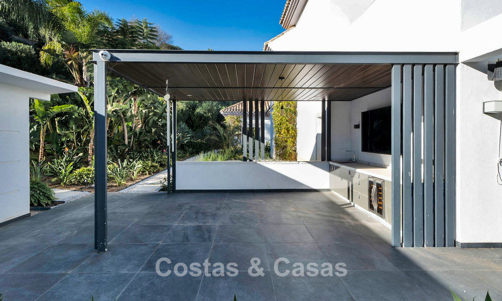 Luxueuze villa in mediterrane stijl te koop in een gated community omgeven door natuur in Marbella - Benahavis 776516