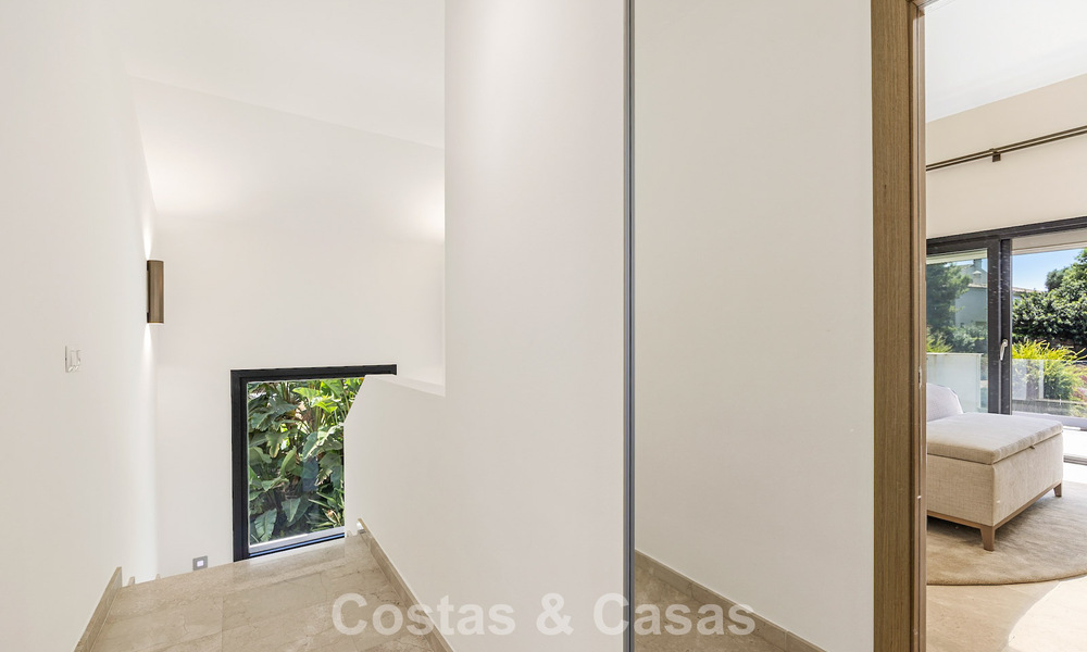 Luxueuze villa in mediterrane stijl te koop in een gated community omgeven door natuur in Marbella - Benahavis 805707