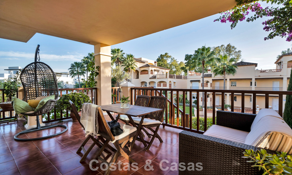 Luxueus begane grond appartement te koop, gelegen aan de New Golden Mile tussen Marbella en Estepona 776584