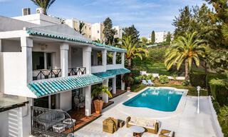 Charmant herenhuis met privézwembad te koop, in een gewilde golfenclave van La Quinta, Marbella - Benahavis 776626 