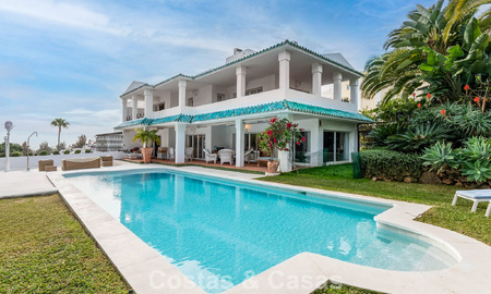 Charmant herenhuis met privézwembad te koop, in een gewilde golfenclave van La Quinta, Marbella - Benahavis 776634