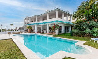 Charmant herenhuis met privézwembad te koop, in een gewilde golfenclave van La Quinta, Marbella - Benahavis 776634 