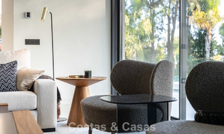 Gerenoveerde moderne luxevilla te koop in een prestigieuze woonwijk in Marbella Oost 777058 