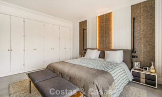 Exclusief, ruim duplex penthouse te koop, met privézwembad en zeezicht, vlak bij het strand in Puerto Banus, Marbella 776966 