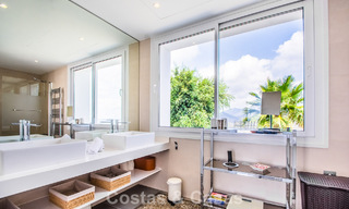 Hedendaagse Mediterrane, luxevilla met panoramisch berg- en zeezicht te koop in Oost Marbella 776848 