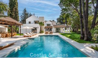 Eigentijds Andalusische luxevilla te koop omgeven door golfbanen in Nueva Andalucia, Marbella 776934 