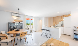Gerenoveerd duplex penthouse te koop op loopafstand van alle voorzieningen en Puerto Banus in Nueva Andalucia, Marbella 777374 