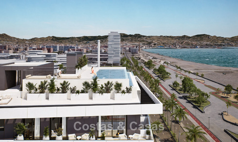 6 luxueuze duplex penthouses met open zeezicht te koop direct aan de strandboulevard van Malaga centrum 777580