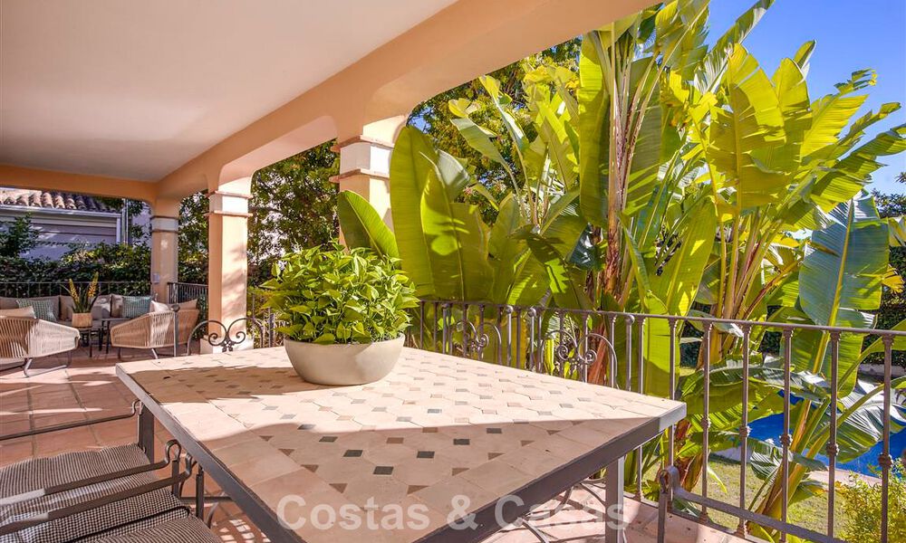 Mediterrane villa te koop op loopafstand van het strand en voorzieningen in Guadalmina Baja - San Pedro, Marbella 777469