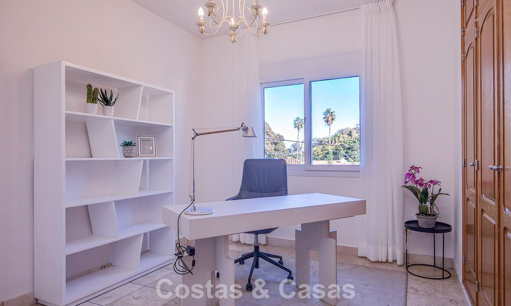 Mediterrane villa te koop op loopafstand van het strand en voorzieningen in Guadalmina Baja - San Pedro, Marbella 777470