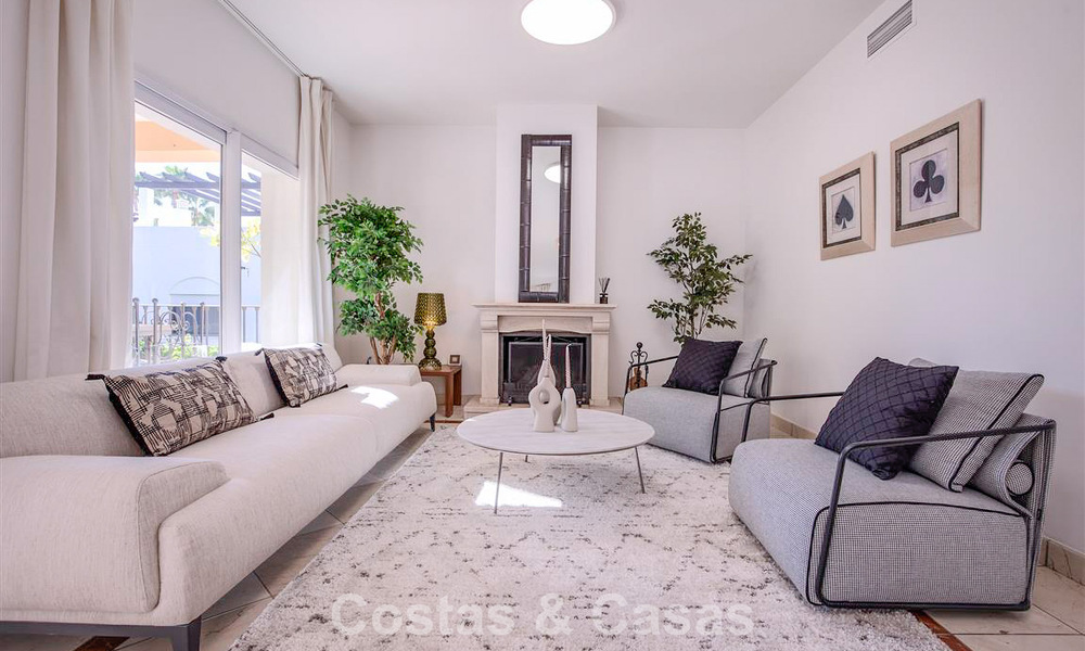 Mediterrane villa te koop op loopafstand van het strand en voorzieningen in Guadalmina Baja - San Pedro, Marbella 777480