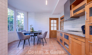 Mediterrane villa te koop op loopafstand van het strand en voorzieningen in Guadalmina Baja - San Pedro, Marbella 777482 