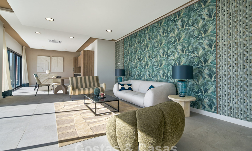 Gloednieuw en instapklaar penthouse met zeezicht te koop op de New Golden Mile tussen Marbella en Estepona 777593
