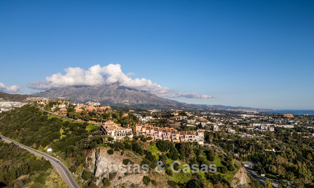 Ruim appartement met panoramisch uitzicht te koop in Marbella - Benahavis 777627