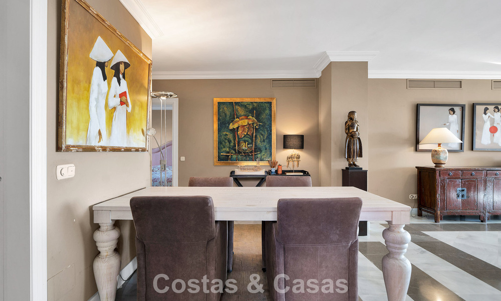 Ruim appartement met panoramisch uitzicht te koop in Marbella - Benahavis 777637