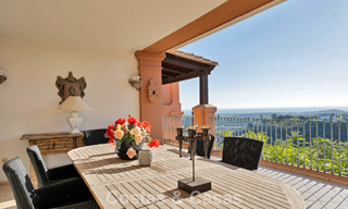 Ruim appartement met panoramisch uitzicht te koop in Marbella - Benahavis 777655 