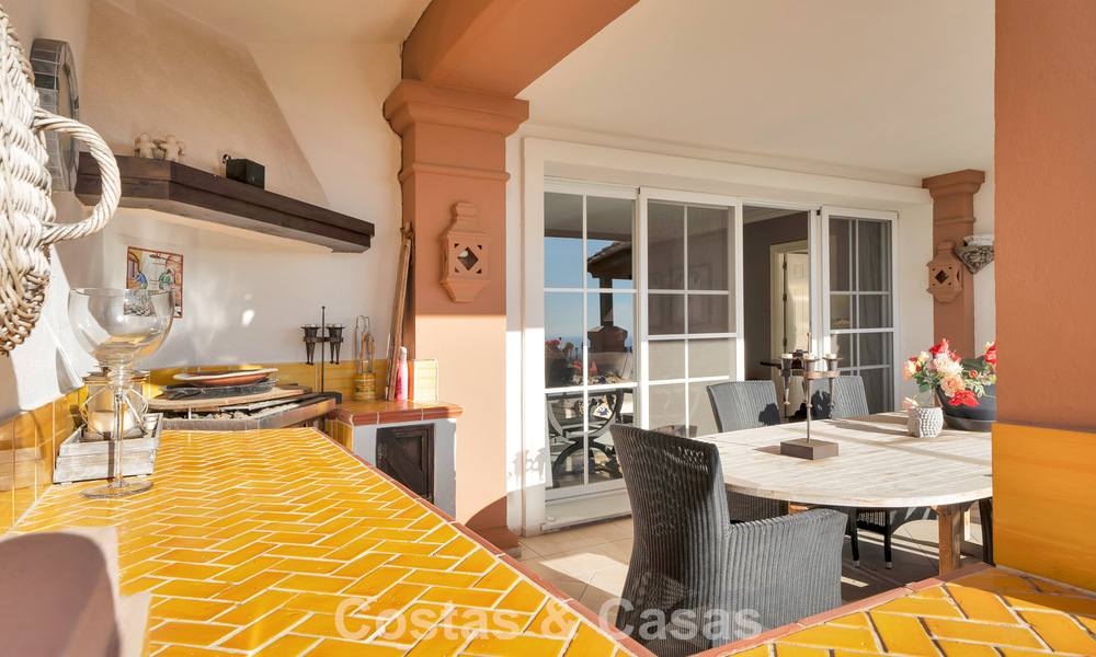 Ruim appartement met panoramisch uitzicht te koop in Marbella - Benahavis 777657