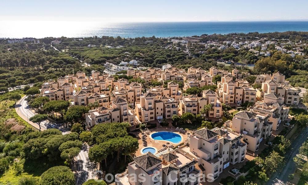 Prachtig duplex penthouse te koop, op loopafstand van voorzieningen en het strand in Elviria, Marbella 777779