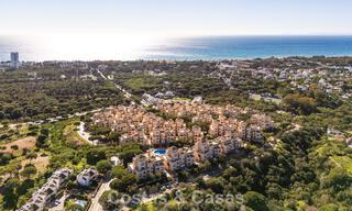 Prachtig duplex penthouse te koop, op loopafstand van voorzieningen en het strand in Elviria, Marbella 777781 