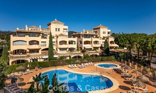 Prachtig duplex penthouse te koop, op loopafstand van voorzieningen en het strand in Elviria, Marbella 777782 