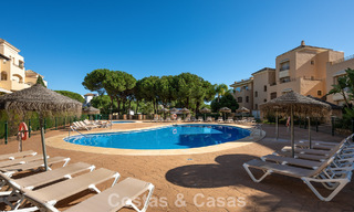 Prachtig duplex penthouse te koop, op loopafstand van voorzieningen en het strand in Elviria, Marbella 777783 