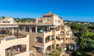 Prachtig duplex penthouse te koop, op loopafstand van voorzieningen en het strand in Elviria, Marbella 777788 
