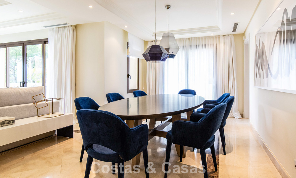 High-end appartement te koop in een gated complex in Nueva Andalucia, Marbella 777678