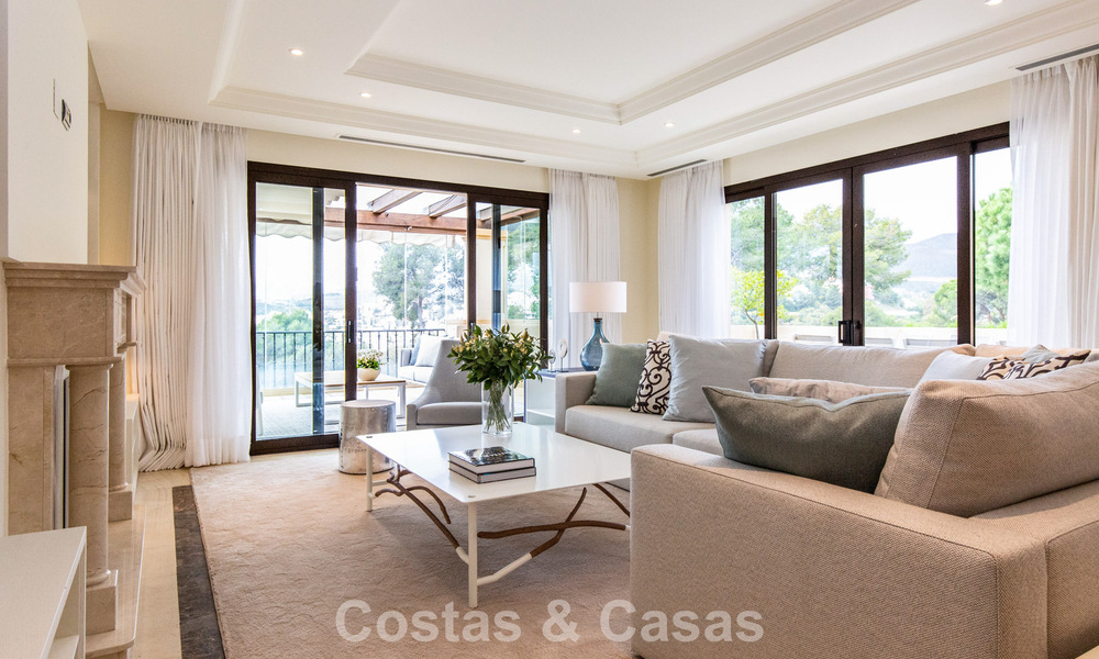 High-end appartement te koop in een gated complex in Nueva Andalucia, Marbella 777679