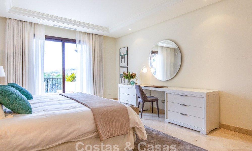 High-end appartement te koop in een gated complex in Nueva Andalucia, Marbella 777686