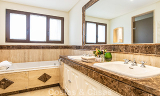 High-end appartement te koop in een gated complex in Nueva Andalucia, Marbella 777690 