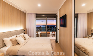 Modernistisch design schakelvilla met zeezicht te koop in een voorstaand resort in Mijas Costa, Costa del Sol 777833 