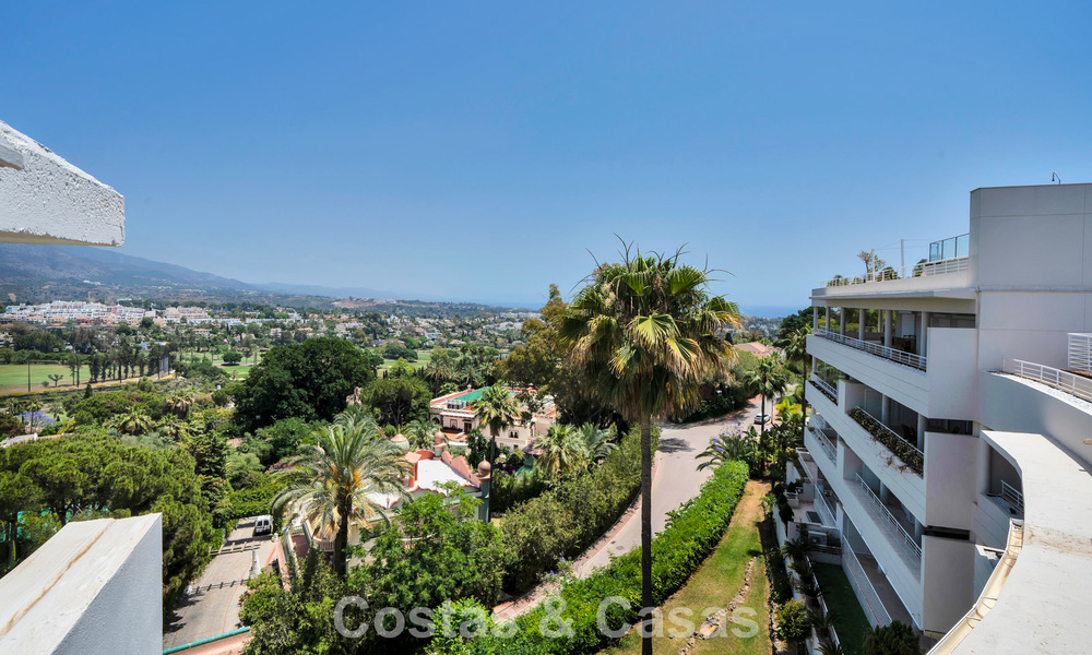 Luxueus duplex penthouse met privézwembad te koop in Nueva Andalucia’s golfvallei, Marbella 777876