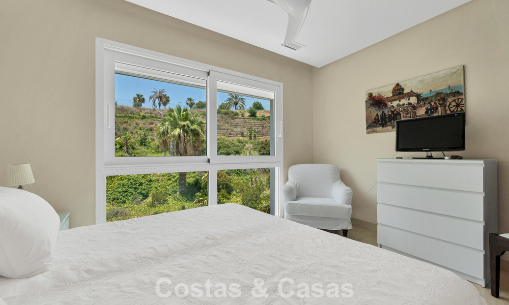 Luxueus duplex penthouse met privézwembad te koop in Nueva Andalucia’s golfvallei, Marbella 777883