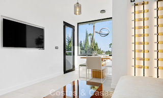 Modern gerenoveerd penthouse te koop in Nueva Andalucia’s golfvallei, Marbella 778043 