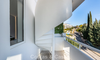 Modern gerenoveerd penthouse te koop in Nueva Andalucia’s golfvallei, Marbella 778051 