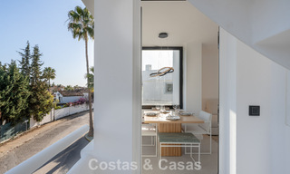 Modern gerenoveerd penthouse te koop in Nueva Andalucia’s golfvallei, Marbella 778052 