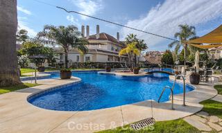 Prachtig appartement met ruim terras te koop in een luxueus complex in Nueva Andalucia, Marbella 778112 