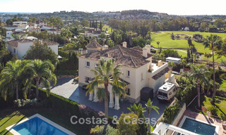 Mediterrane villa met zicht op de groene fairways te koop in een golfomgeving van Nueva Andalucia’s vallei, Marbella 778185 