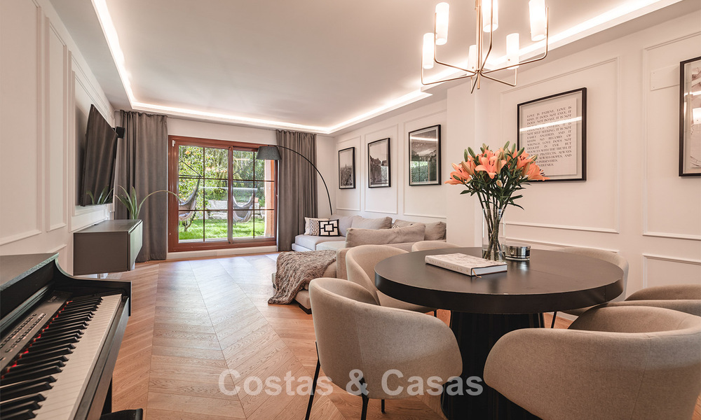 Volledig gerenoveerd 3-slaapkamer tuinappartement te koop in een luxueus complex in Marbella - Benahavis 778513