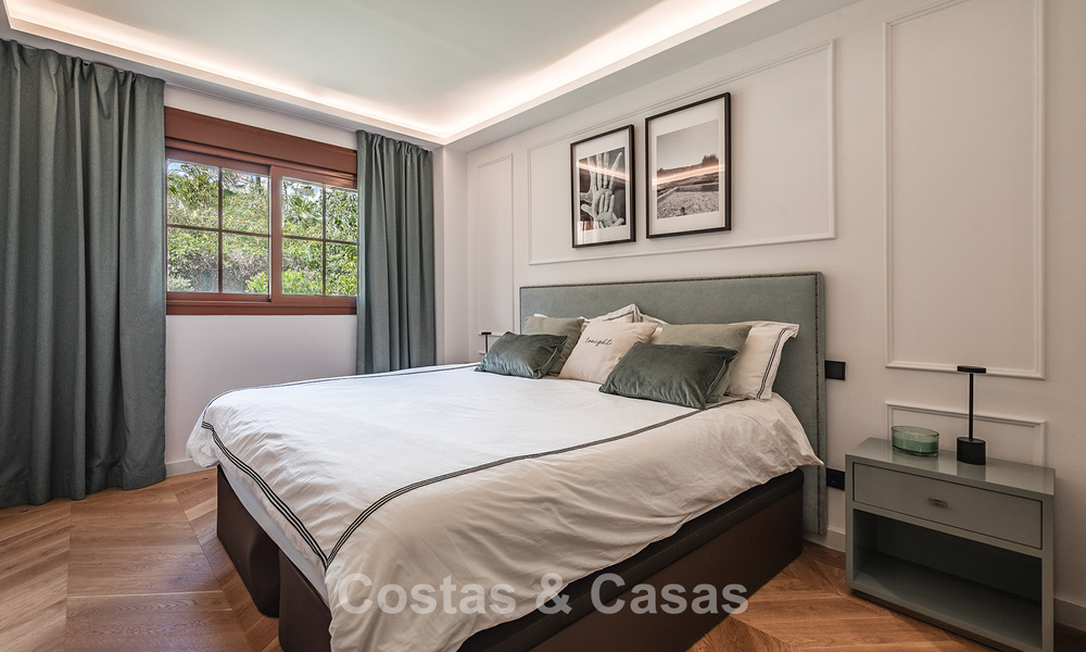 Volledig gerenoveerd 3-slaapkamer tuinappartement te koop in een luxueus complex in Marbella - Benahavis 778516