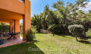 Volledig gerenoveerd 3-slaapkamer tuinappartement te koop in een luxueus complex in Marbella - Benahavis 778525 