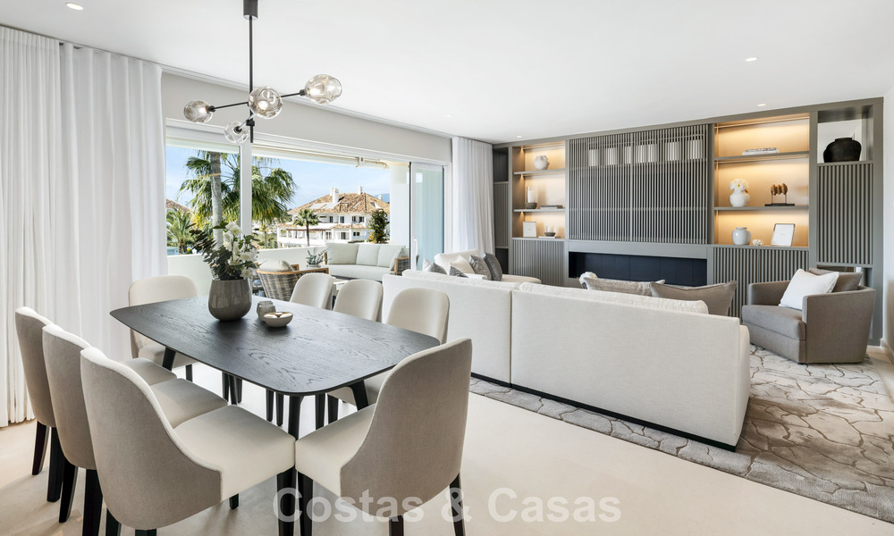 Eersteklas gerenoveerd duplex penthouse te koop in een gated luxe complex op de geprefereerde Golden Mile van Marbella 778660