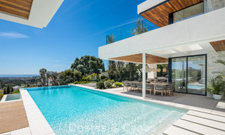Gesofisticeerde, nieuwe luxevilla met panoramisch zeezicht te koop in een gated community van La Quinta, Marbella - Benahavis 778720 