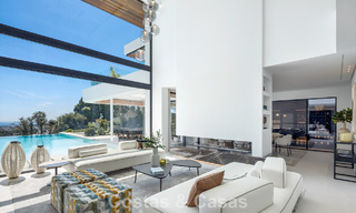 Gesofisticeerde, nieuwe luxevilla met panoramisch zeezicht te koop in een gated community van La Quinta, Marbella - Benahavis 778721 